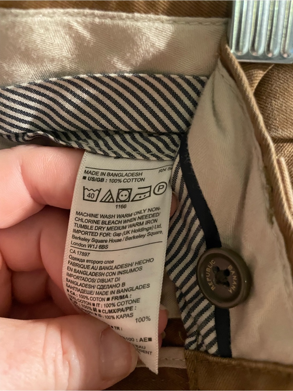 Banana Republic 30x32 Emerson Chino - Picture 4 of 7